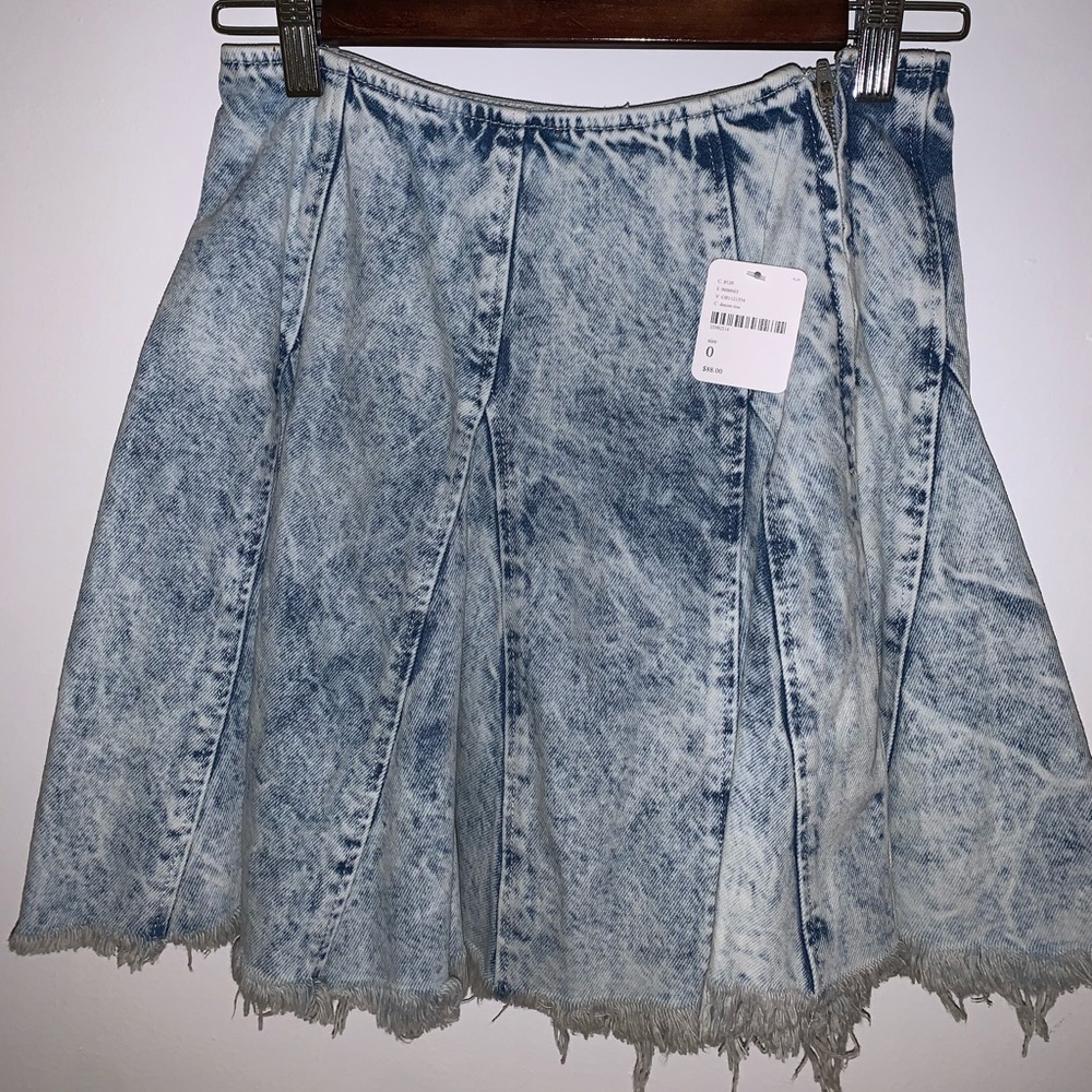 Free people denim skirt- new with tag